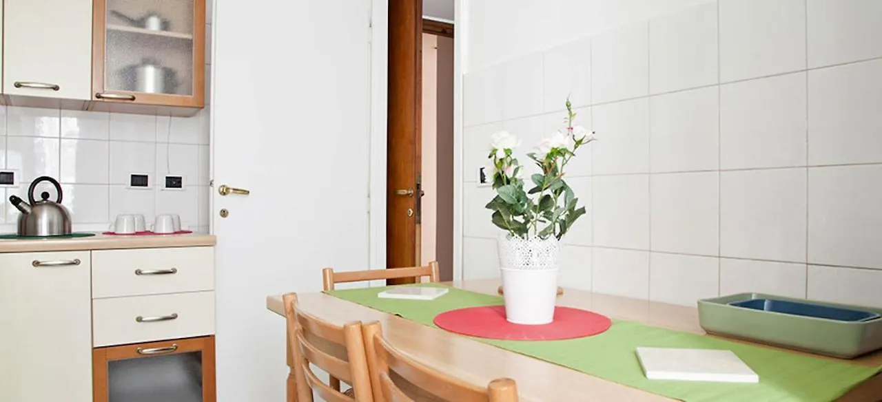 Gasthuis Kamchu Apartments: Villa Ada Rome