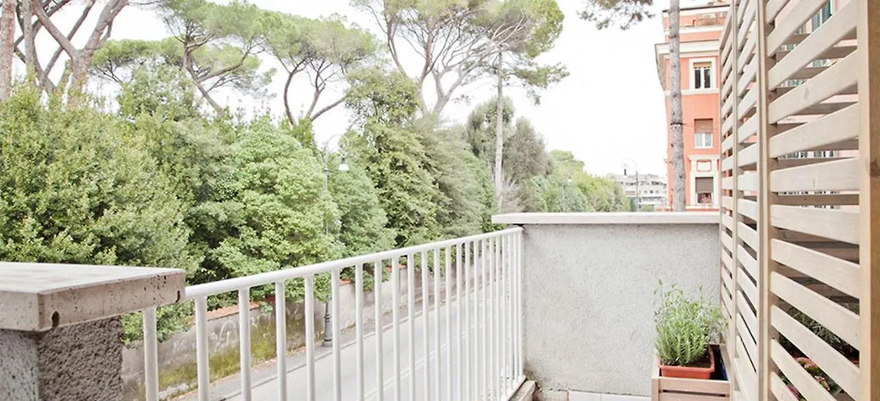 Kamchu Apartments: Villa Ada Rome 0*,  Italië